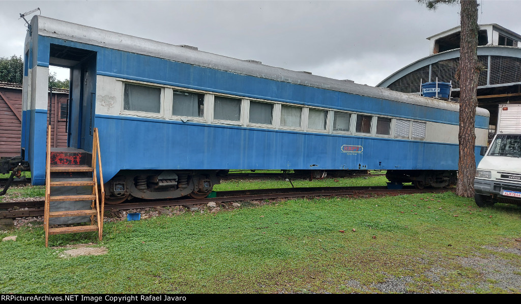 Unidentified passenger car